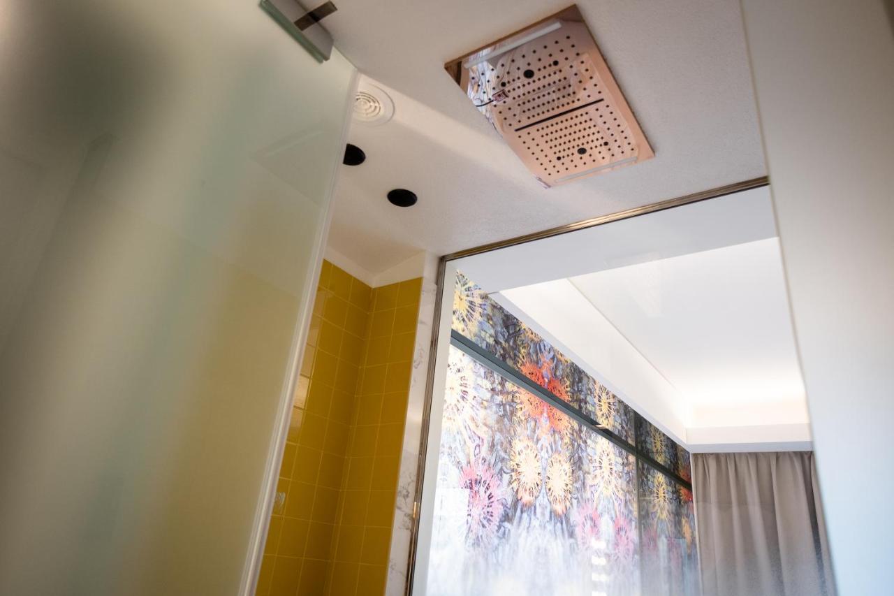 Ghibli Hotel Чивитанова-Марке Экстерьер фото